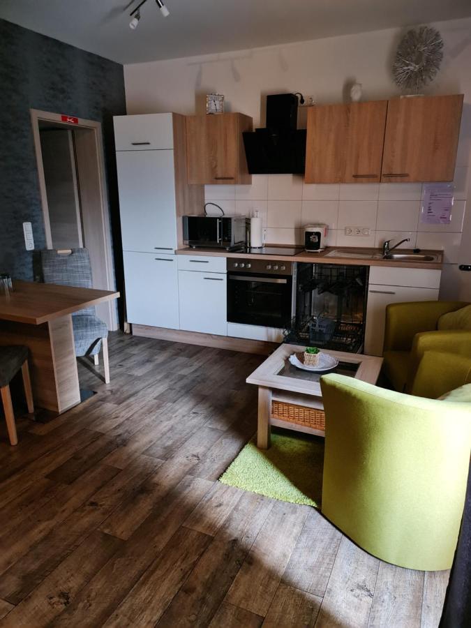 Ferienwohnung Anke - Apartment 3 Хайнсберг Екстериор снимка